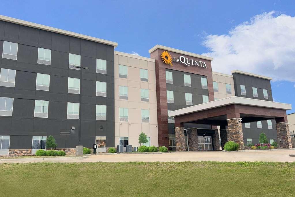 La Quinta Inn & Suites By Wyndham Jackson-Cape Girardeau Exterior photo