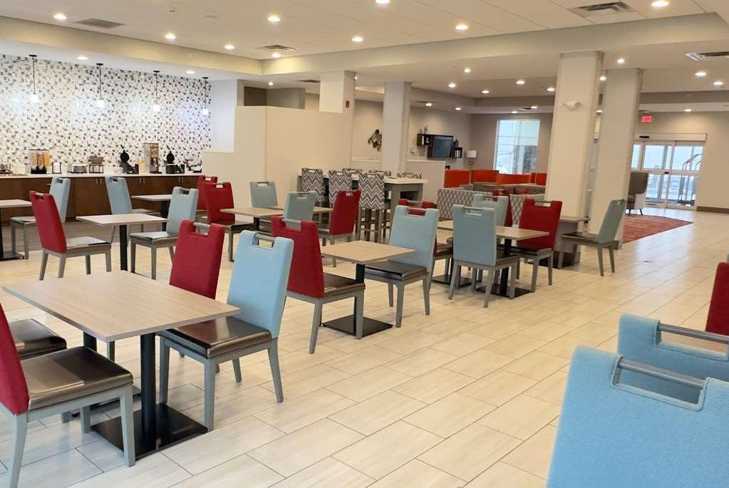 La Quinta Inn & Suites By Wyndham Jackson-Cape Girardeau Facilities photo